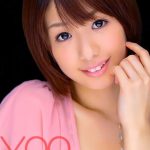 「欲しい～」キス大好きな女の子とのセックス。濃厚ベロキスから正常位合体。キスからいきなり連続激ピス、対面座位でベロキス、騎乗位でもベロキス。バックで彼女を舐め回し、ベロキス＆激ピス。横バックからの正常位で、目にかかる程の強烈な顔射される。 川上奈々美